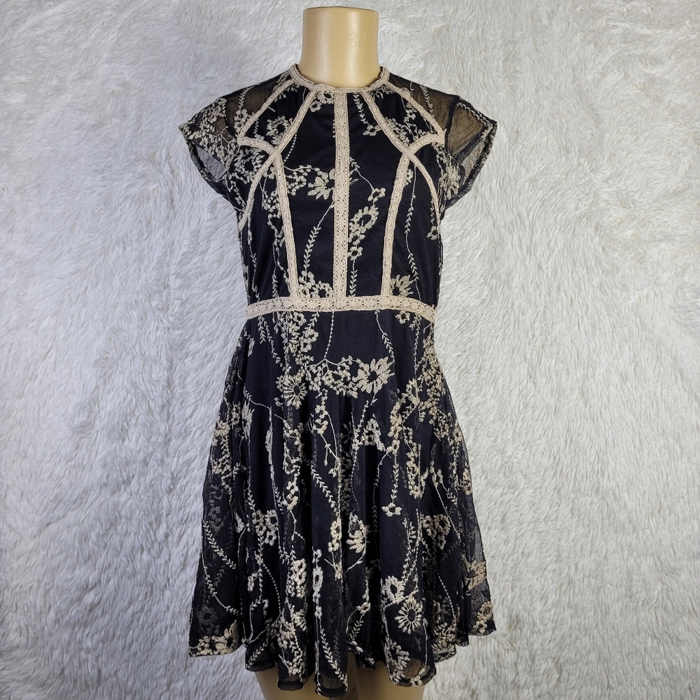 Free People Black Floral Embroidered Lace Mesh Dress Sz 2 Romantic Whimsygoth